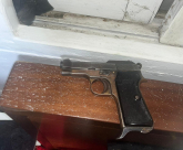 اللد: اعتقال مواطنين بشبهة حيازة سلاح غير قانوني